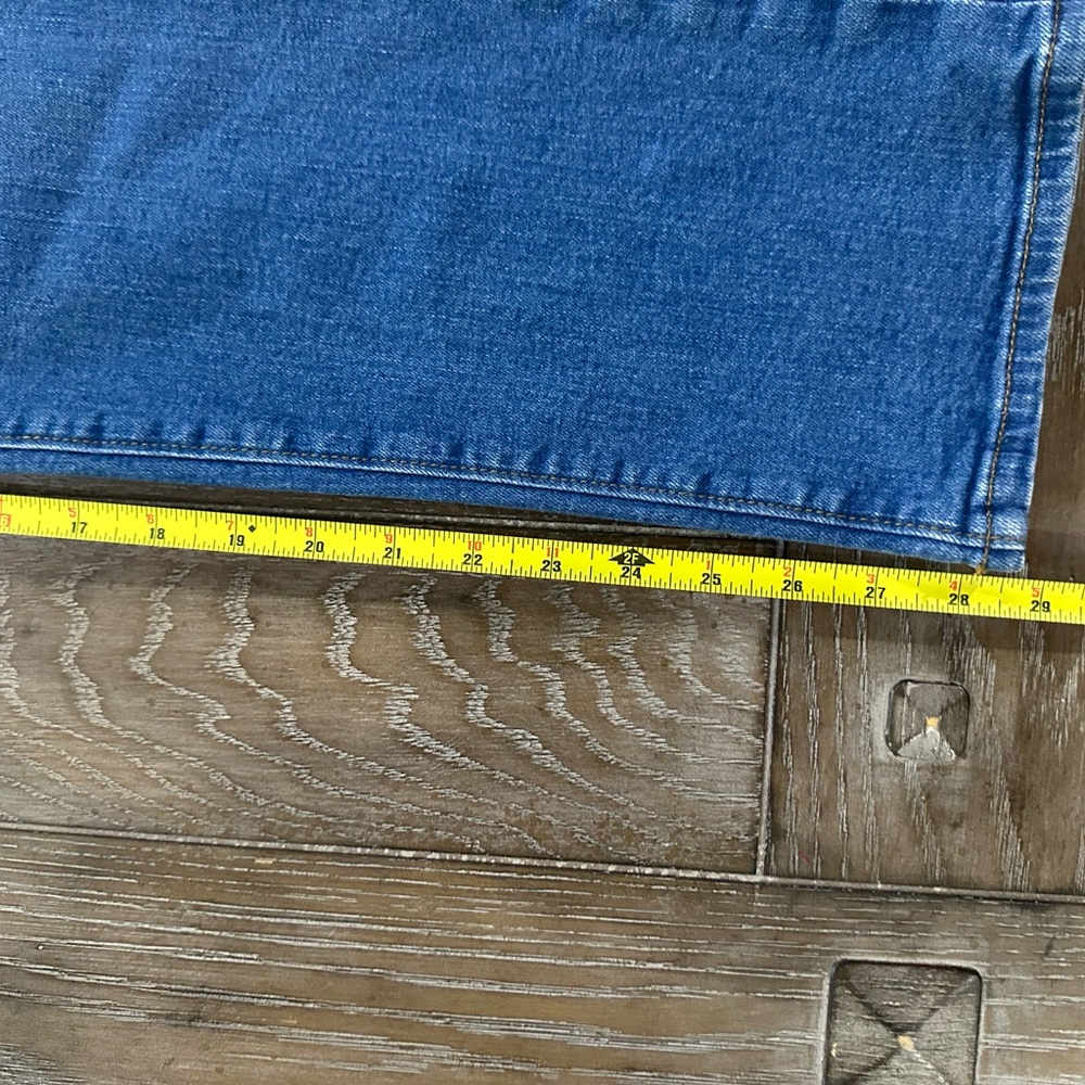 LOFT Classic Blue Jeans - Picture 10 of 11